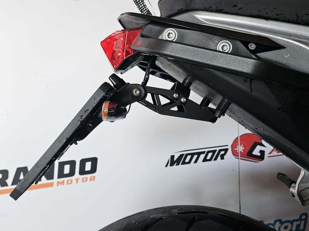 KTM 690 Duke R (2010 - 15) (5)