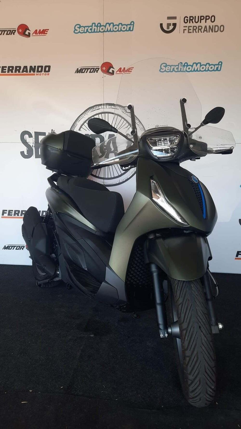 Piaggio Beverly 400 S (2025 - 26) (2)