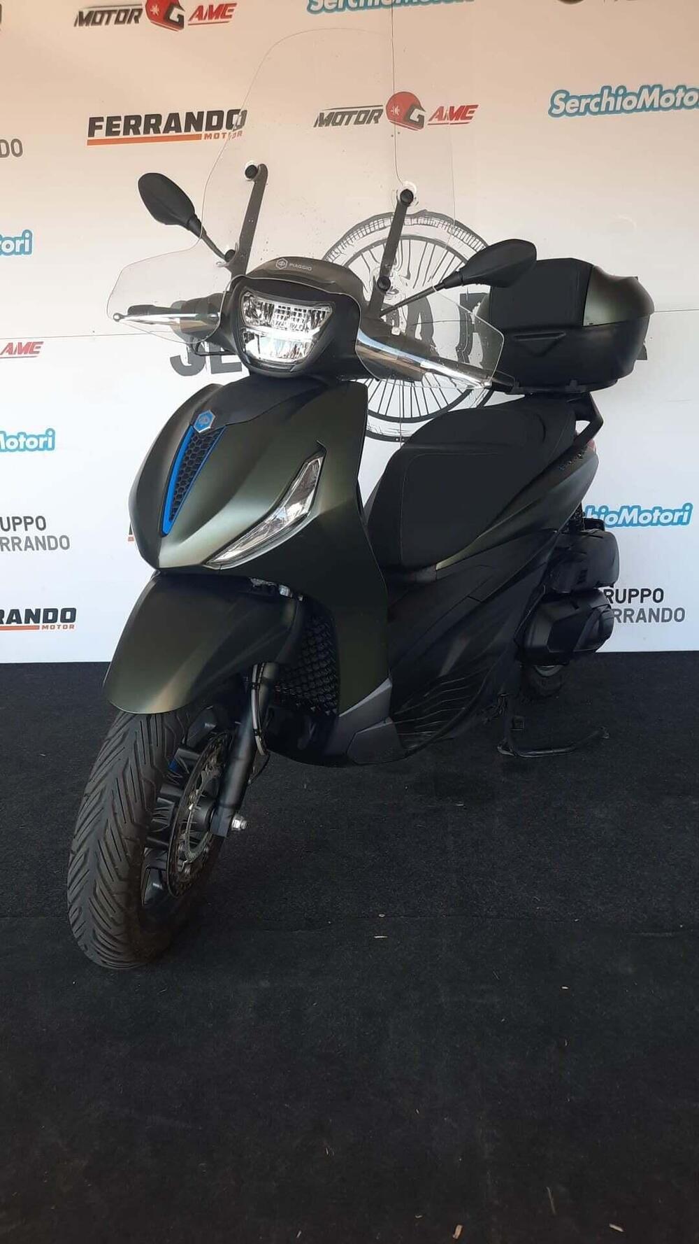 Piaggio Beverly 400 S (2025 - 26) (3)