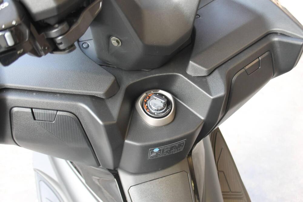 Kymco Xciting VS 400i (2023 - 26) (4)