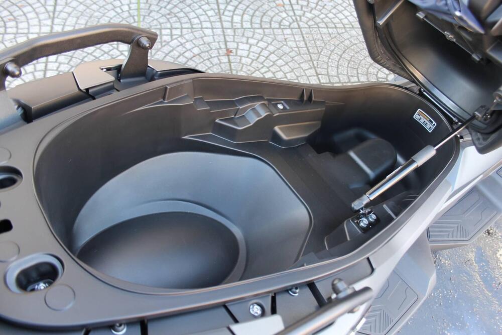 Voge Sfida SR4 MAX (2024 - 26) (15)