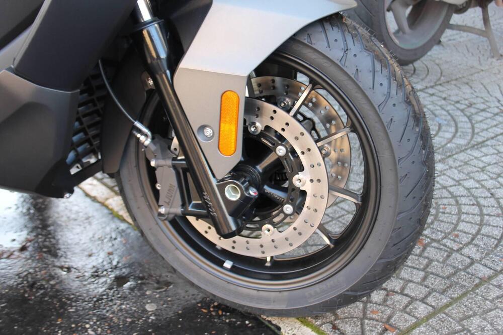 Voge Sfida SR4 MAX (2024 - 26) (6)