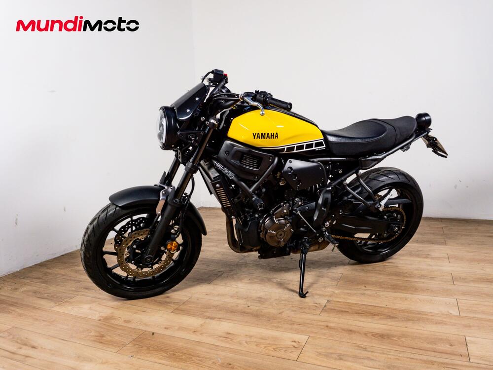 Yamaha XSR 700 (2021) (8)