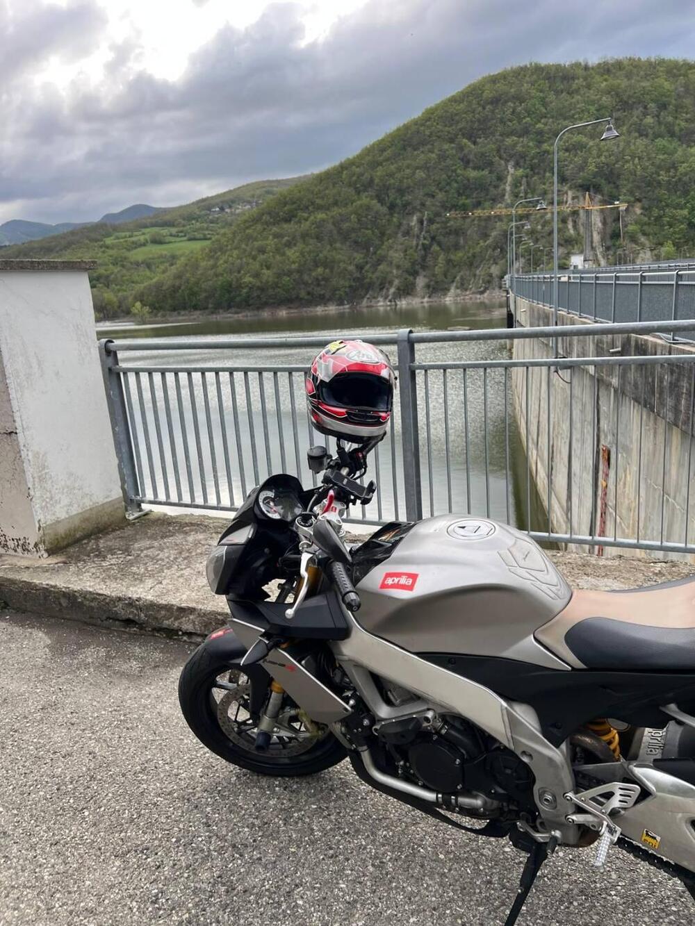 Aprilia Tuono V4 R (2011 - 15)