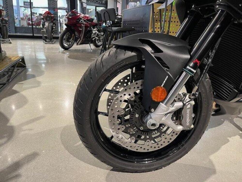 MV Agusta Turismo Veloce 800 R (2023 - 26) (3)