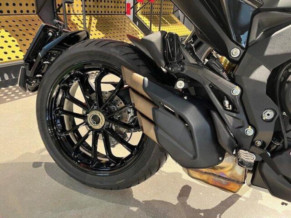 MV Agusta Turismo Veloce 800 R (2023 - 26) (4)