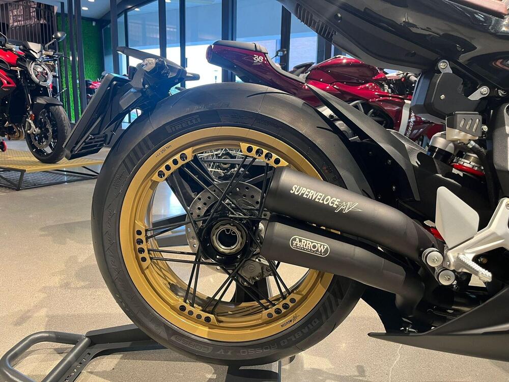 MV Agusta Superveloce 800 S (2021 - 25) (8)
