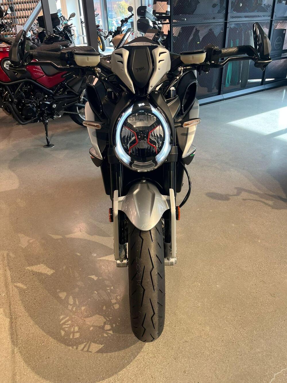 MV Agusta Dragster 800 RR Ottantesimo (2025 - 26) (3)
