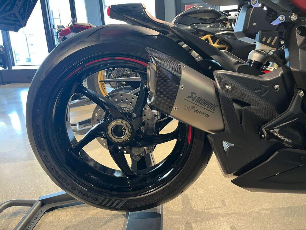 MV Agusta F3 800 RR (2022 - 25) (9)