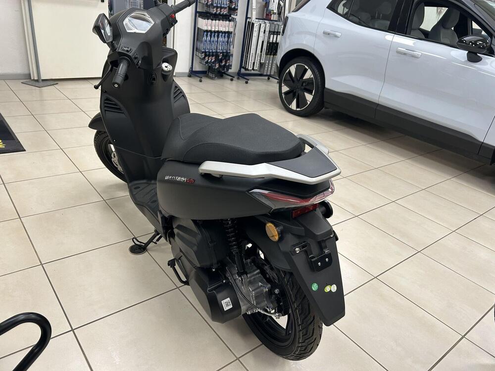 Motron Motorcycles Ventura 125 (2021 - 26) (4)