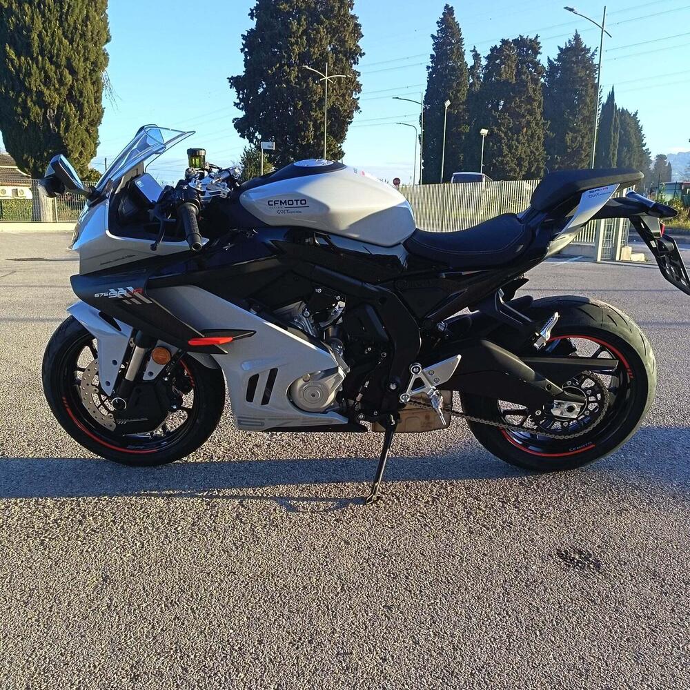 CFMOTO 675SR-R (2025 - 26) (7)