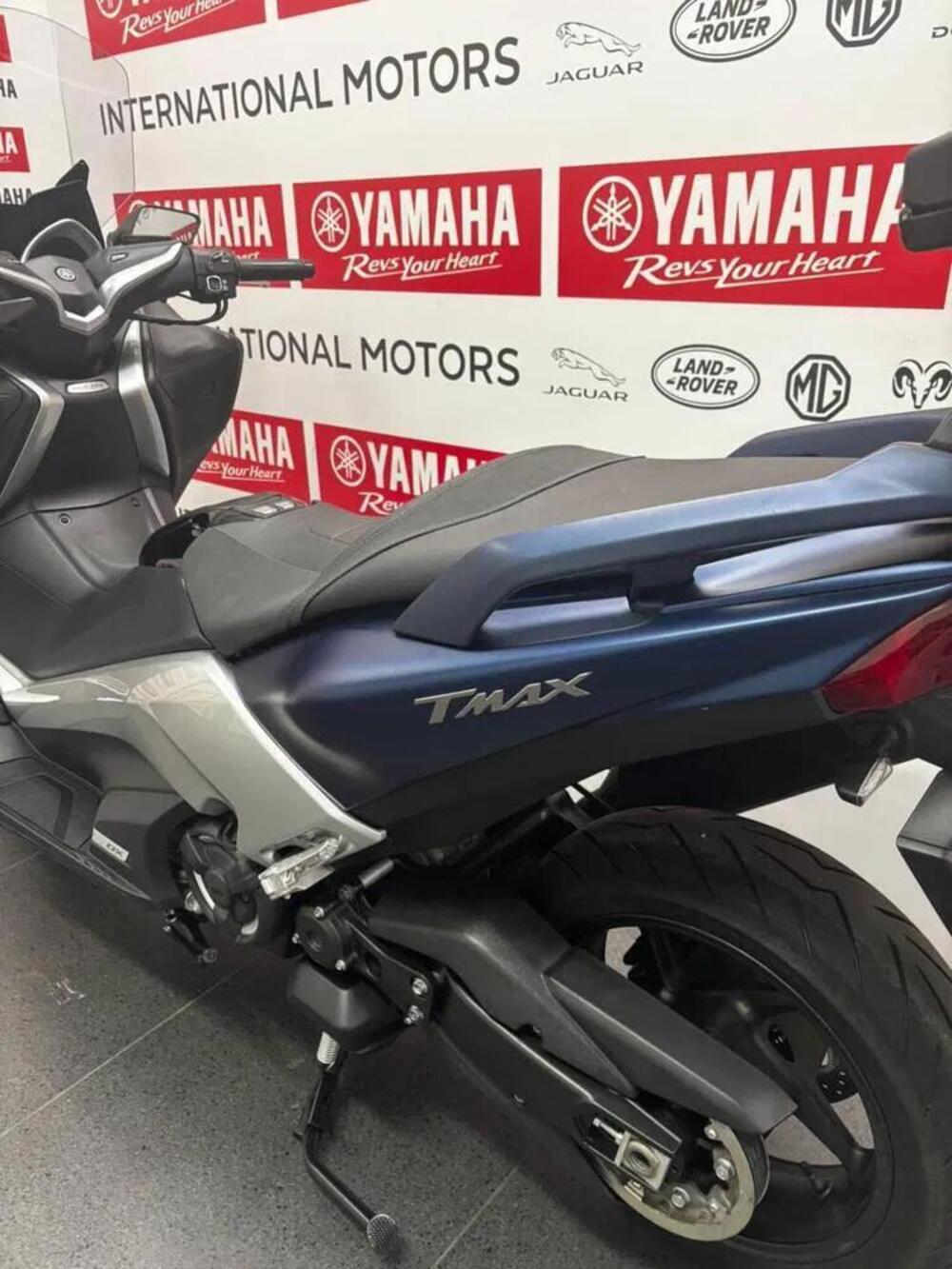 Yamaha T-Max 530 DX (2017 - 19) (8)