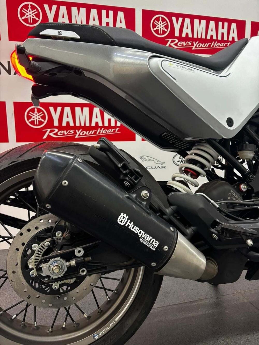 Husqvarna Vitpilen 401 (2024 - 26) (5)