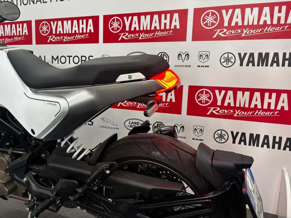 Husqvarna Vitpilen 401 (2024 - 26) (7)