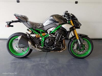 Kawasaki Z 900 SE (2025 - 26) nuova