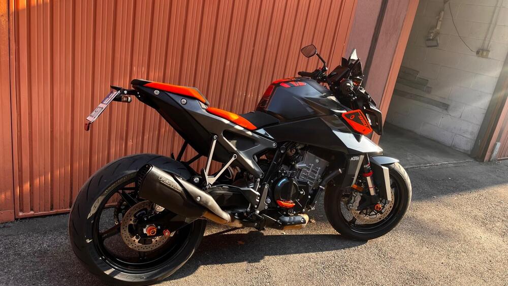 KTM 990 Duke (2024 - 26) (2)