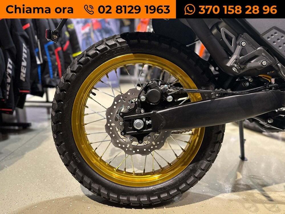 Swm Silver Vase 650 T (2025 - 26) (8)