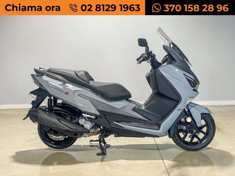 Sym Joymax 300 Z (2025 - 26) (2)