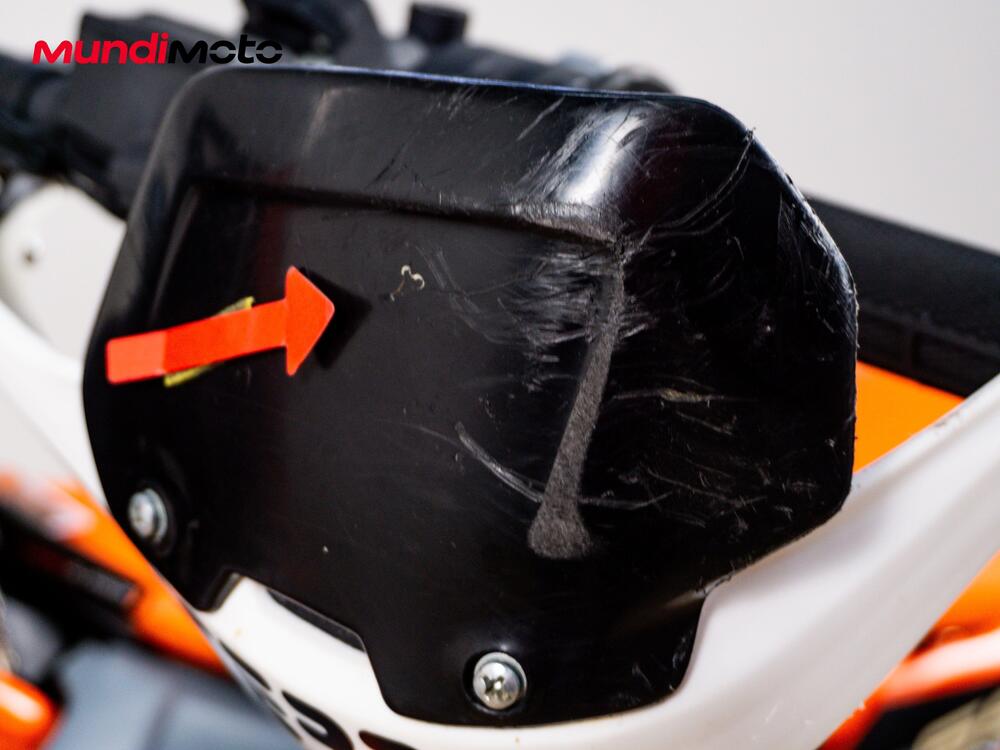 KTM 690 Enduro R (2019 - 20) (14)