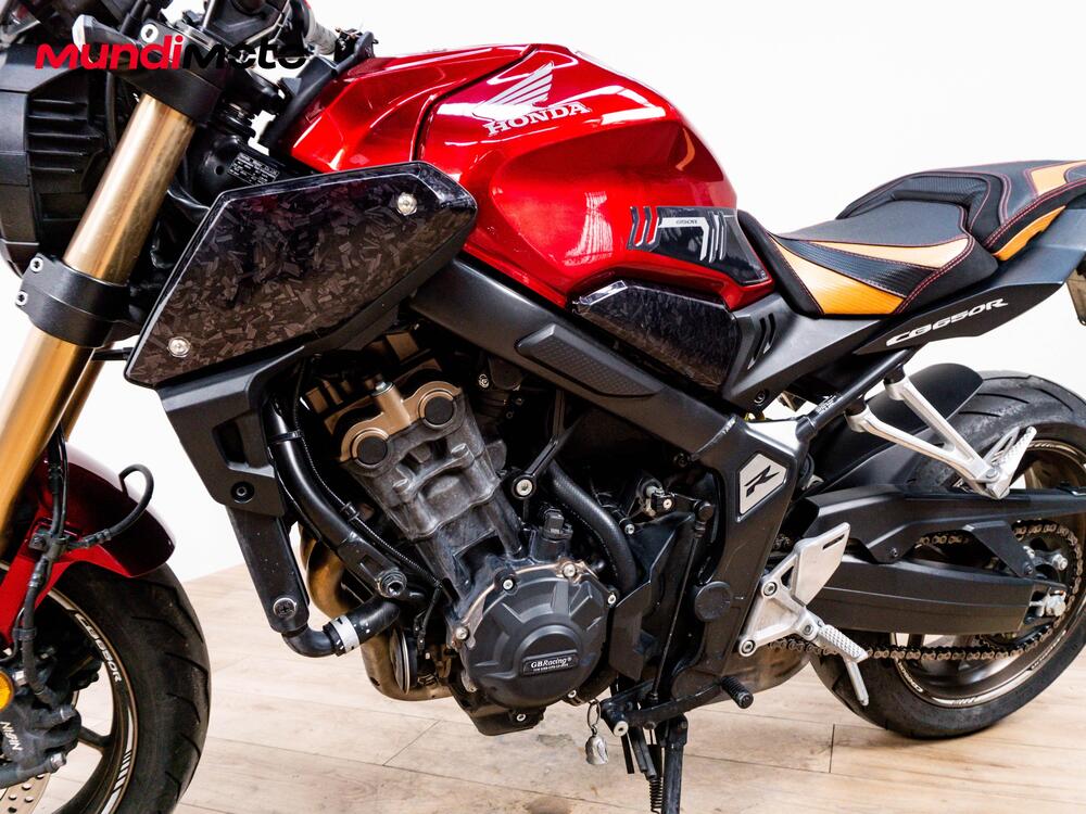 Honda CB 650 R (2024 - 25) (7)