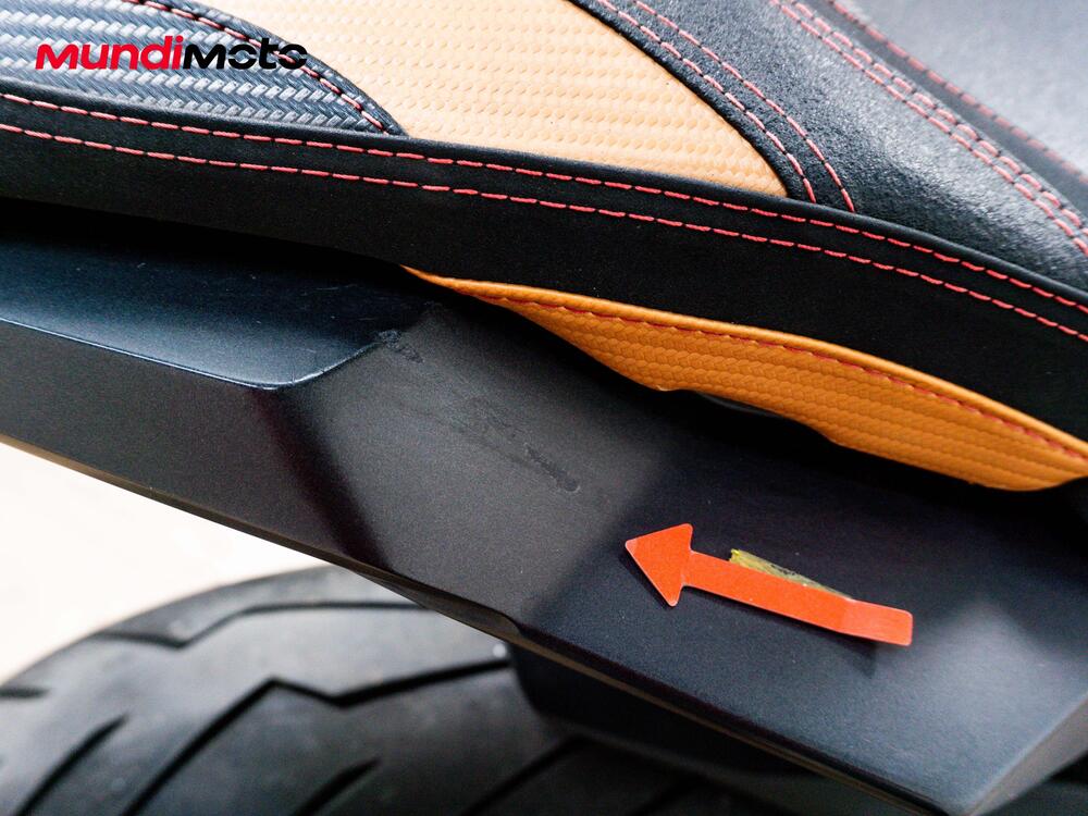 Honda CB 650 R (2024 - 25) (15)