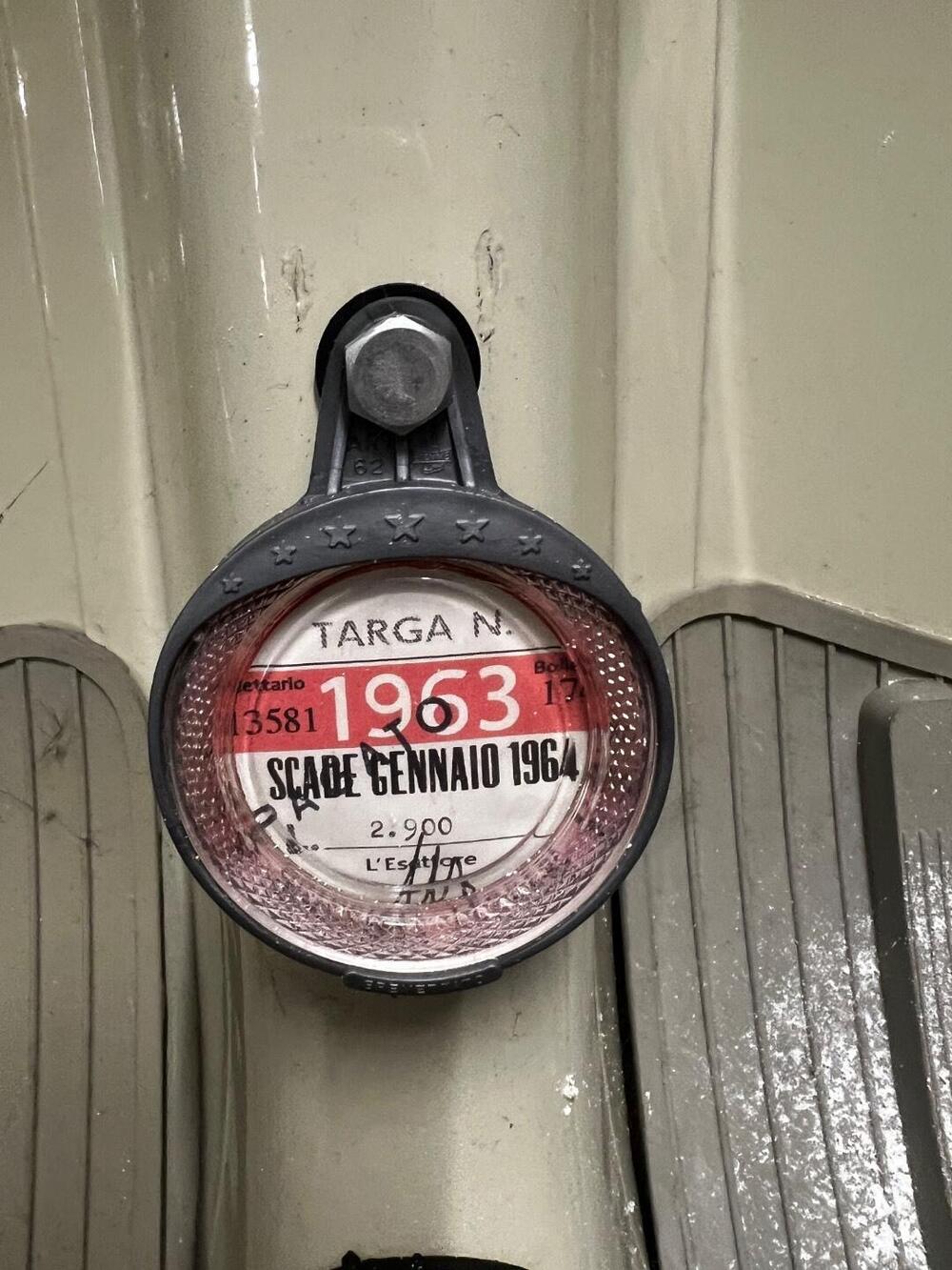 Piaggio Vespa GL (7)