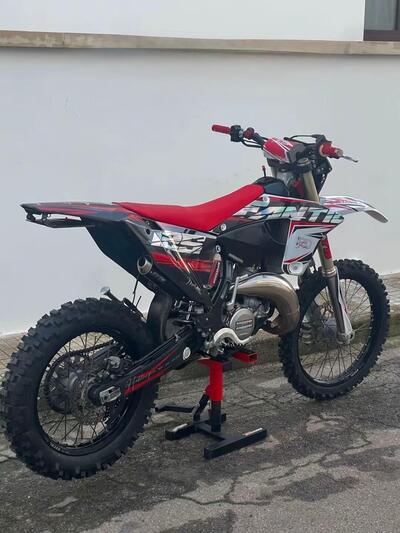 Fantic Motor XE 125 (2023) usata