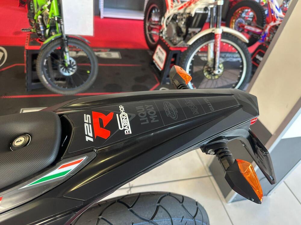Betamotor RR 125 4T Motard R (2025 - 26) (12)