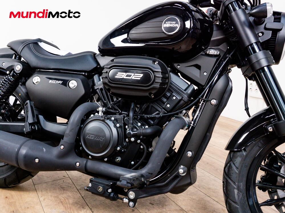 Keeway Motor V302 C (2022 - 26) (5)