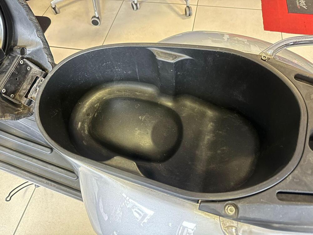 Vespa GTS 250 i.e. (15)