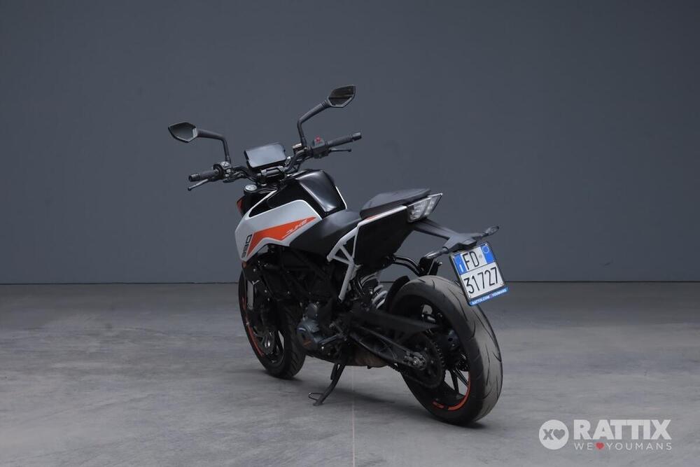 KTM 390 Duke (2021 - 23) (5)