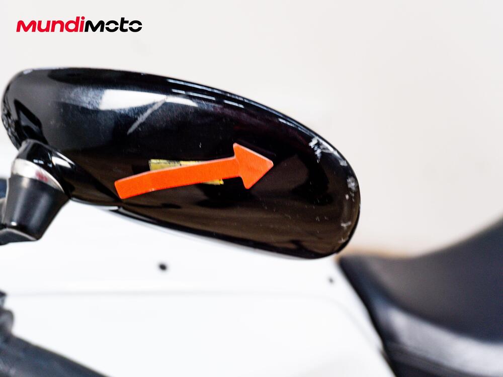 Yamaha XSR 700 (2022 - 26) (12)