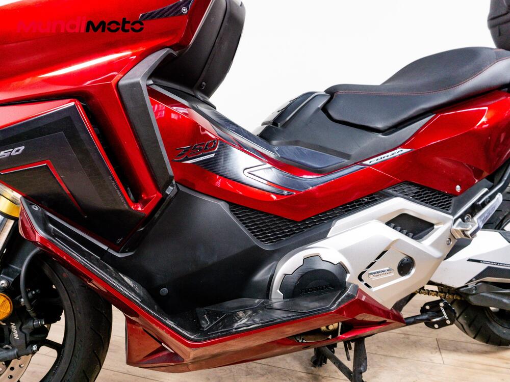 Honda Forza 750 DCT (2021 - 24) (9)