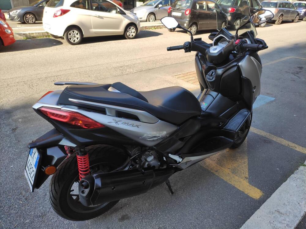 Yamaha X-Max 300 ABS (2017 - 20) (6)
