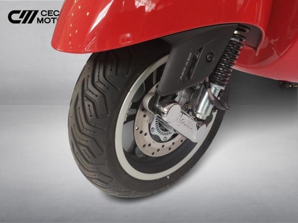 Vespa GTS 300 Super (2023 - 24) (13)