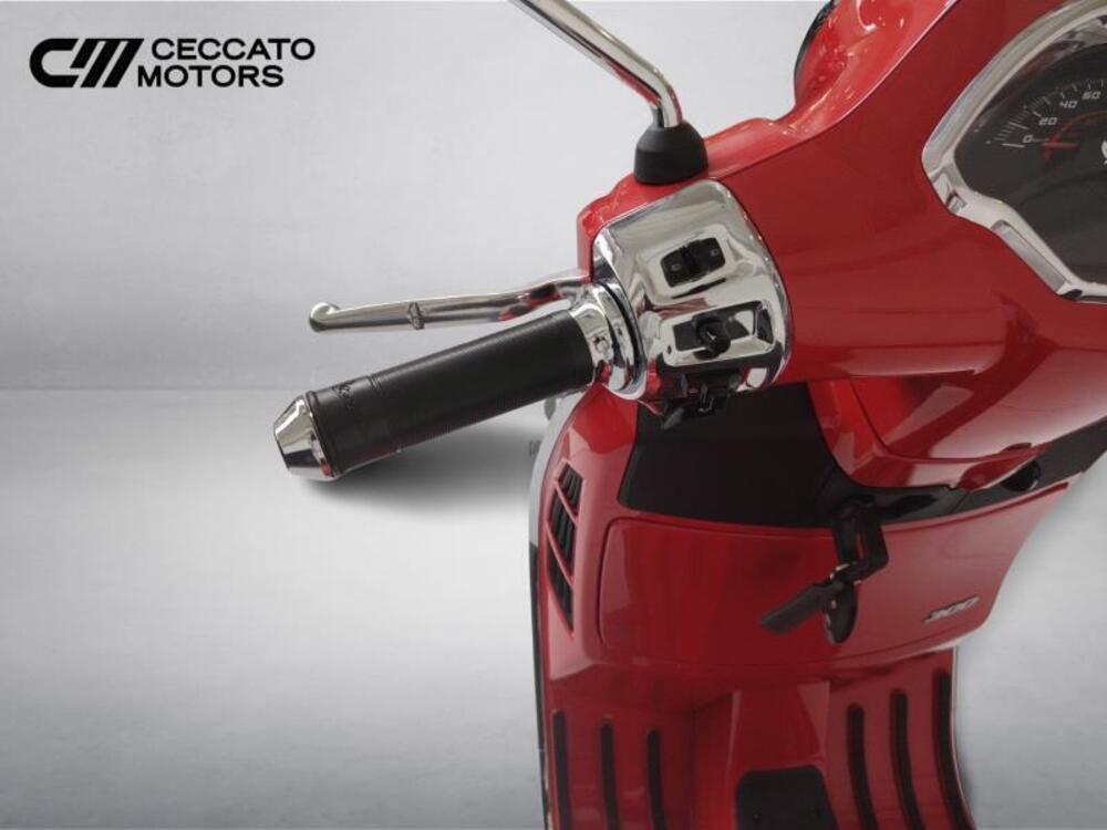 Vespa GTS 300 Super (2023 - 24) (11)