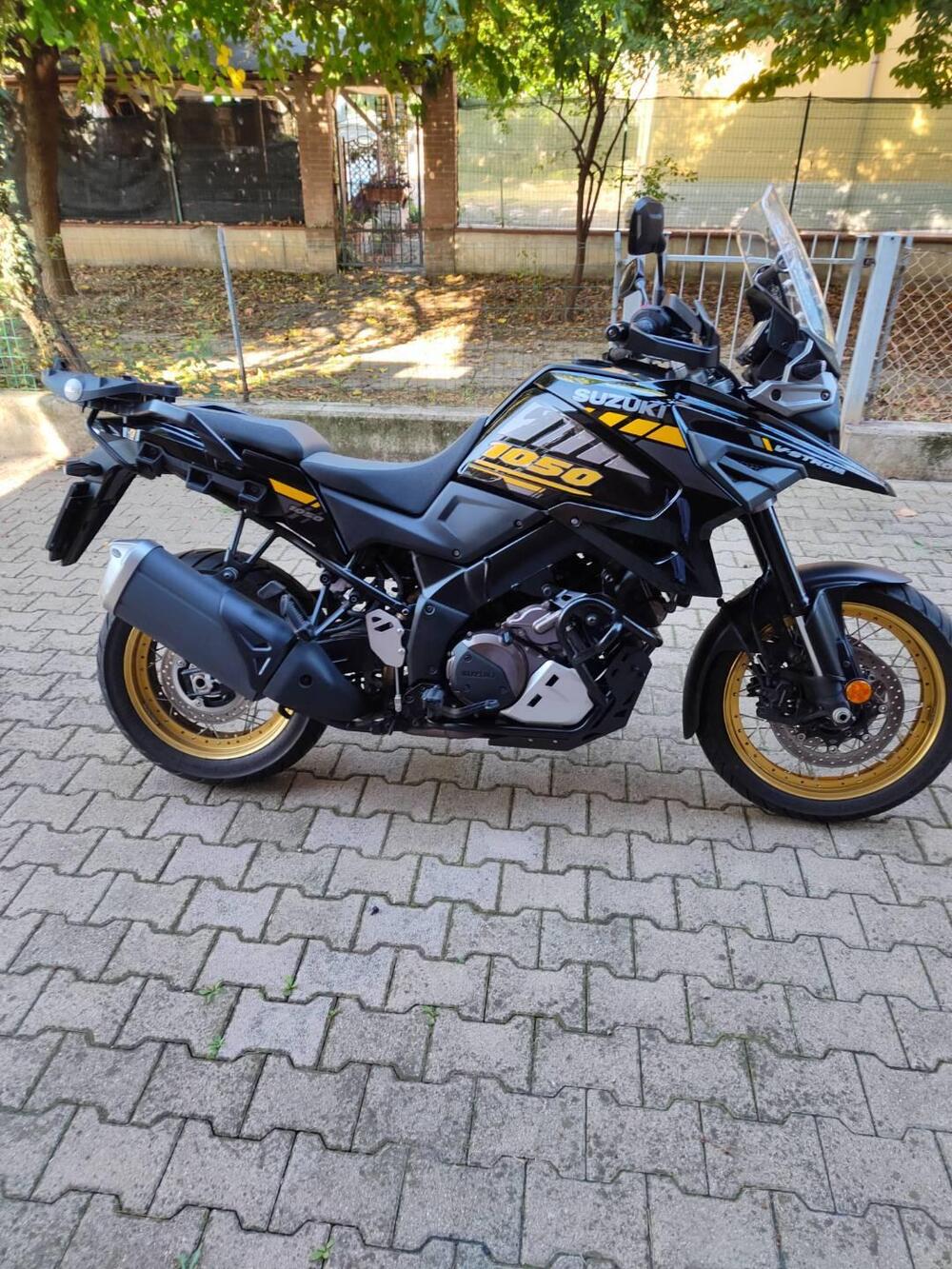 Suzuki V-Strom 1050XT (2020 - 23) (12)