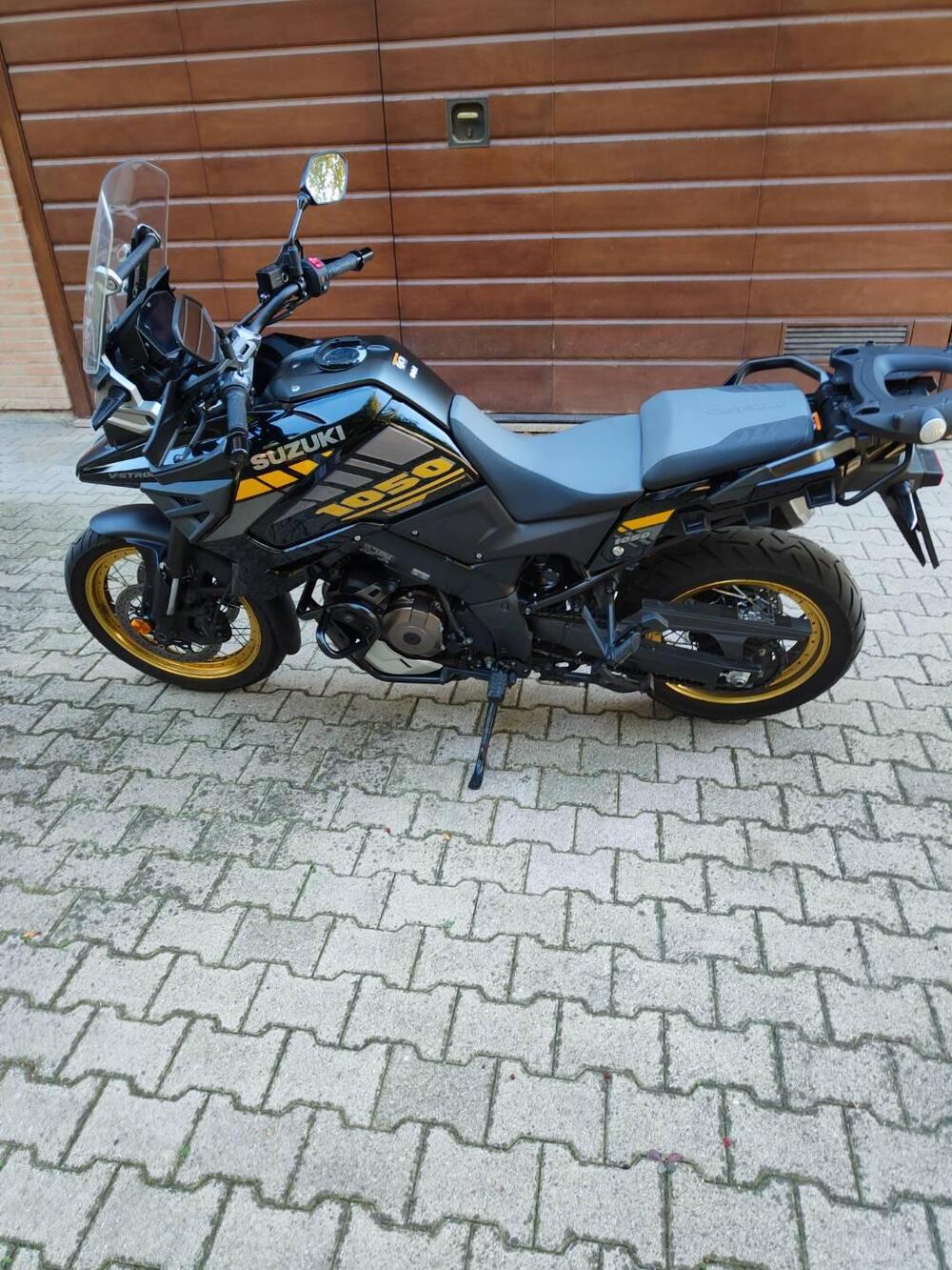 Suzuki V-Strom 1050XT (2020 - 23) (15)