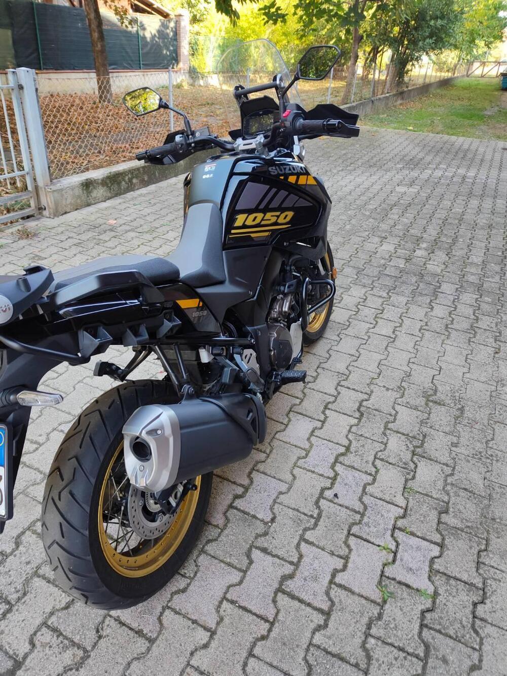 Suzuki V-Strom 1050XT (2020 - 23) (17)