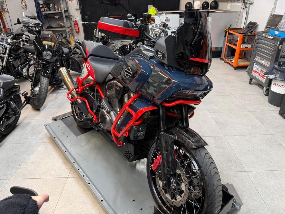 Harley-Davidson CVO Pan America (2025 - 26) (2)