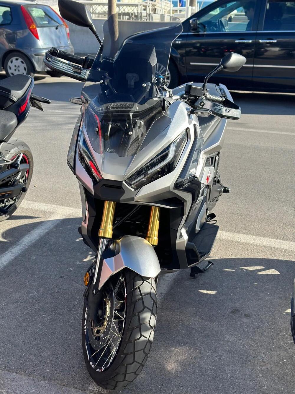 Honda X-ADV 750 DCT Adventure (2021 - 24) (2)