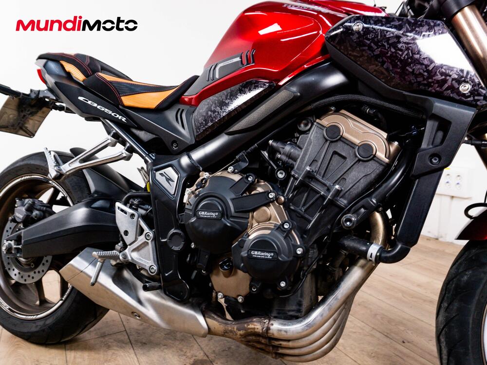 Honda CB 650 R (2024 - 25) (5)