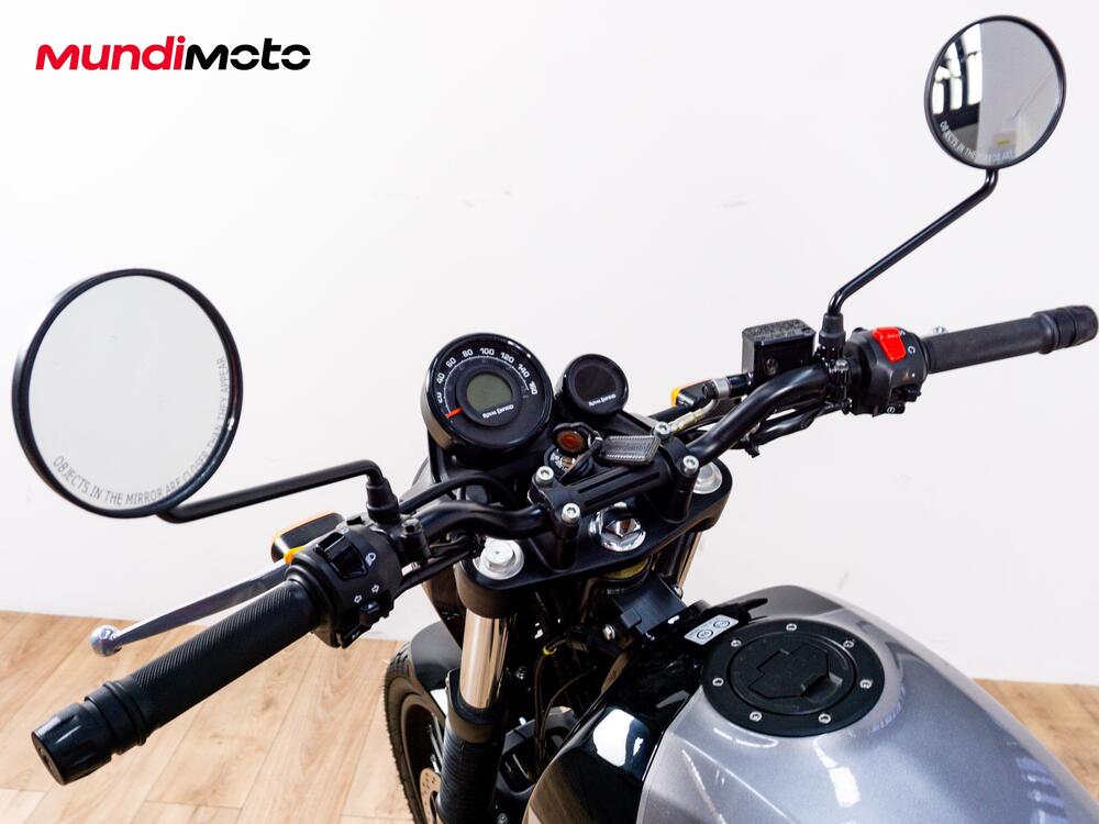 Royal Enfield Scram 411 (2022 - 24) (11)