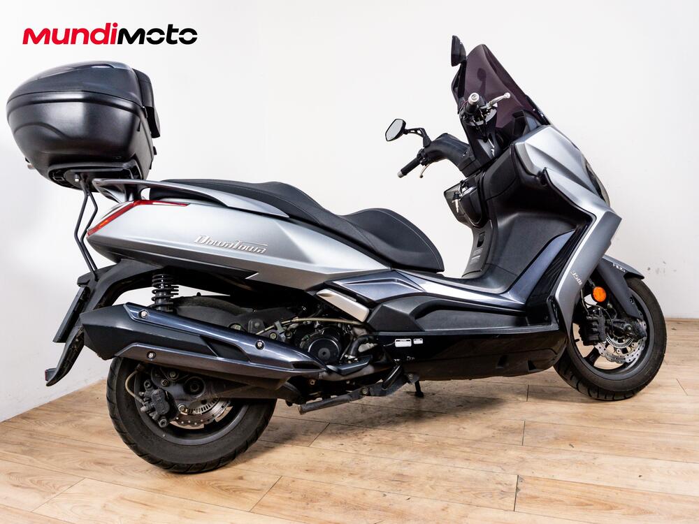 Kymco Downtown 350i ABS (2015 - 17) (3)