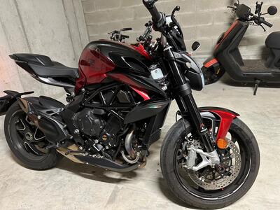MV Agusta Brutale 800 RR (2021 - 25) usata