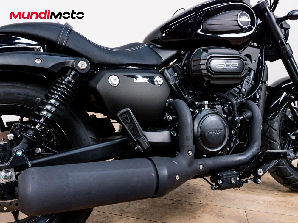 Keeway Motor V302 C (2022 - 26) (4)