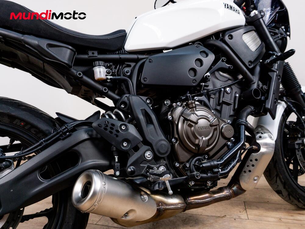 Yamaha XSR 700 (2022 - 26) (4)