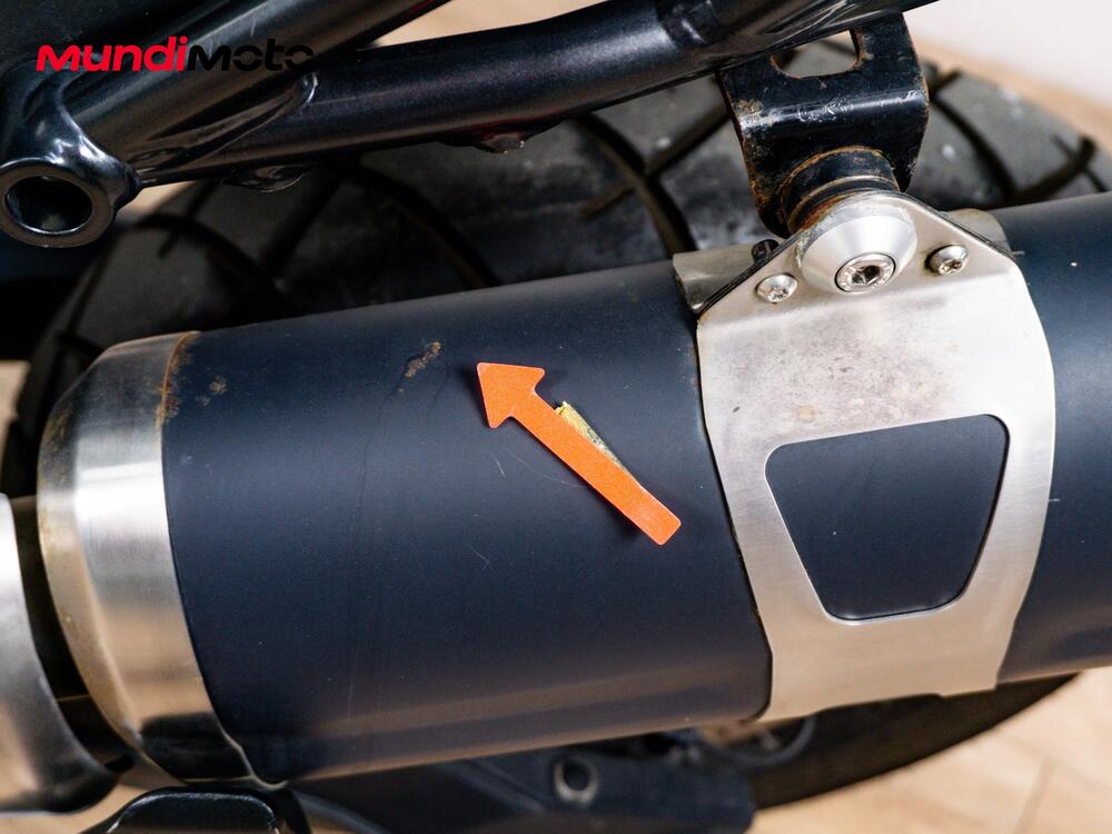 Moto Guzzi V85 TT (2024 - 26) (13)