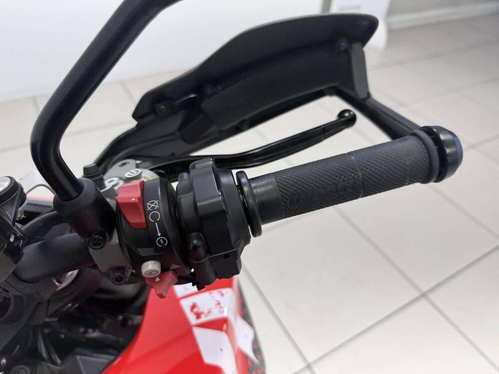 Ducati Hypermotard 950 RVE (2020) (11)