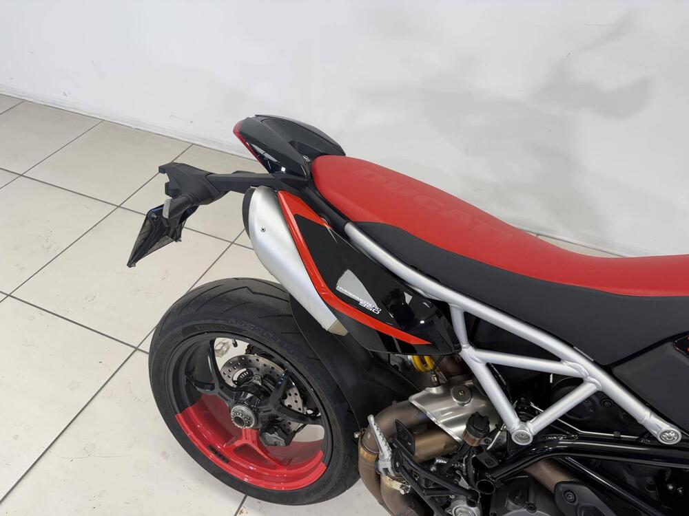 Ducati Hypermotard 950 RVE (2020) (17)